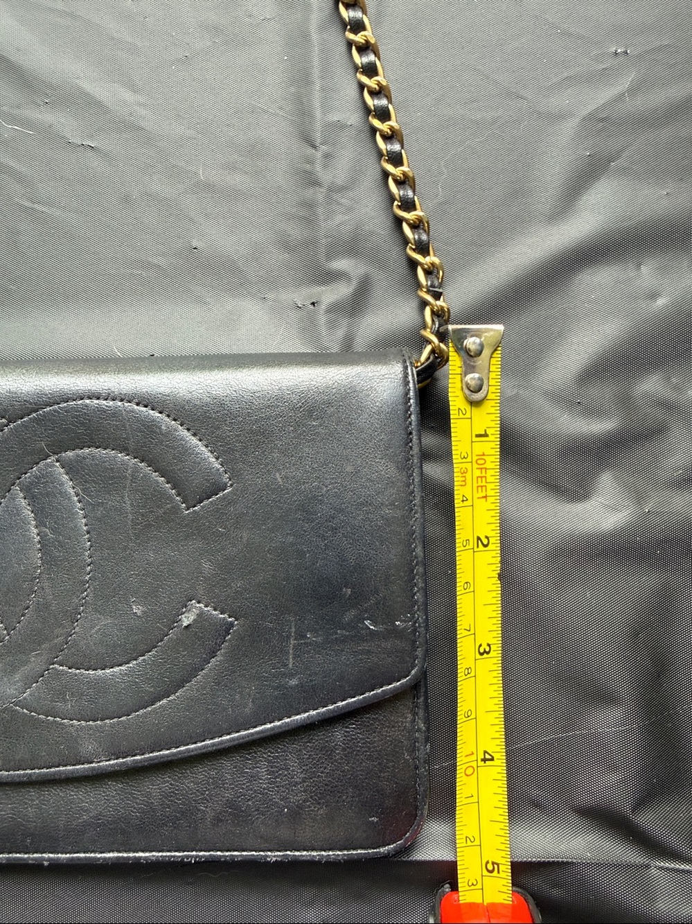 Chanel Caviar WOC vintage lambskin crossbody purse with gold chain. - Picture 16 of 16